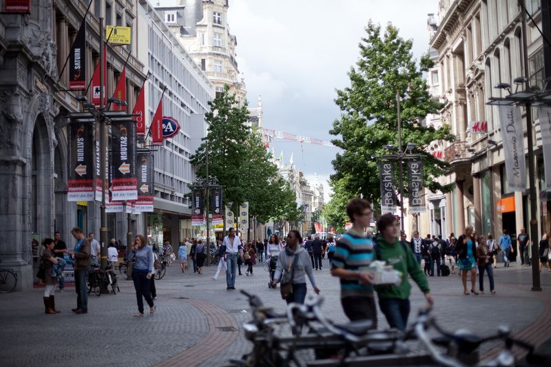 Shopping antwerpweb Shopping antwerpweb